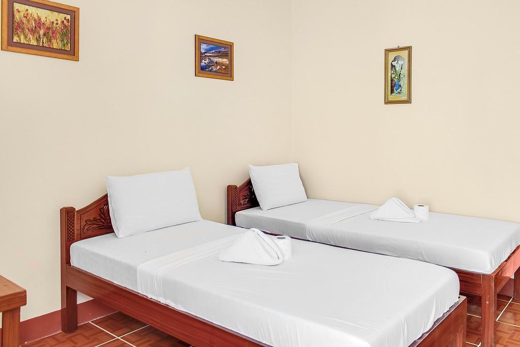 บลู โครัล บีช รีสอร์ต Hotel เกาะมาลาปัสกัว ภายนอก รูปภาพ