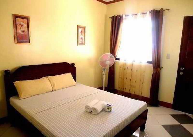 บลู โครัล บีช รีสอร์ต Hotel เกาะมาลาปัสกัว ภายนอก รูปภาพ