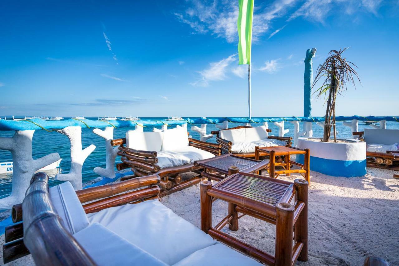 บลู โครัล บีช รีสอร์ต Hotel เกาะมาลาปัสกัว ภายนอก รูปภาพ